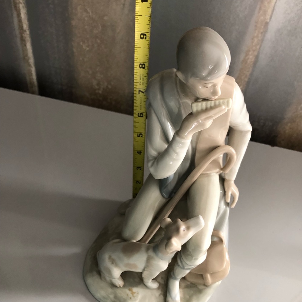 Lladro Figurine - Picture 7 of 8